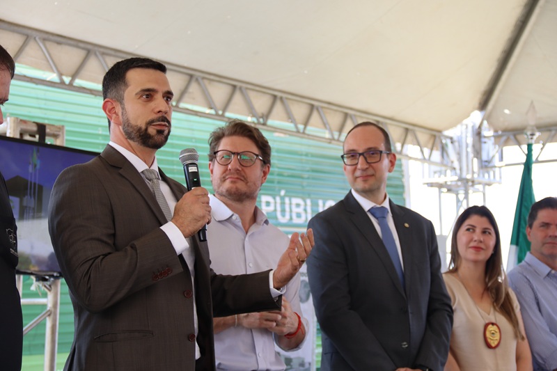 Defensoria Pública lança Pedra Fundamental da nova sede de atendimento em Maracaju Pedra Fundamental Dr Thales Chalub