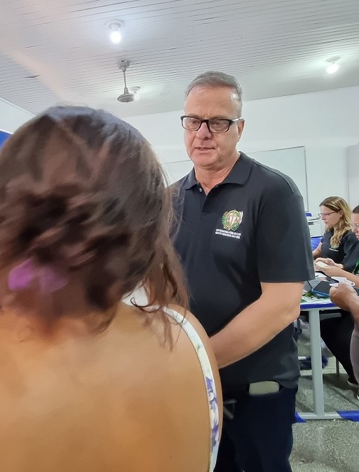 Van Todos em Acao Dr Amarildo ok