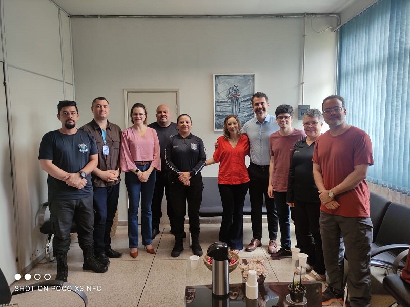 Dr Fernando Corumbá