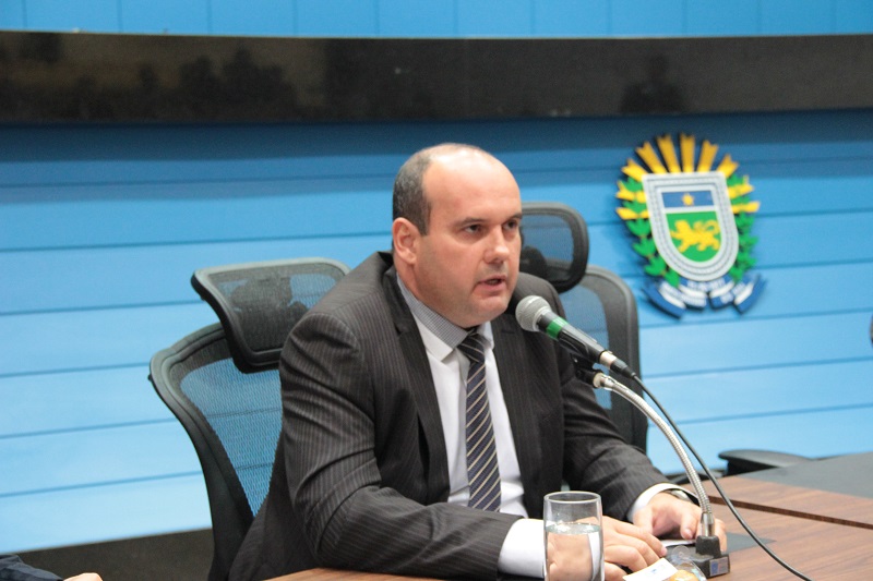Dr Guilherme alems