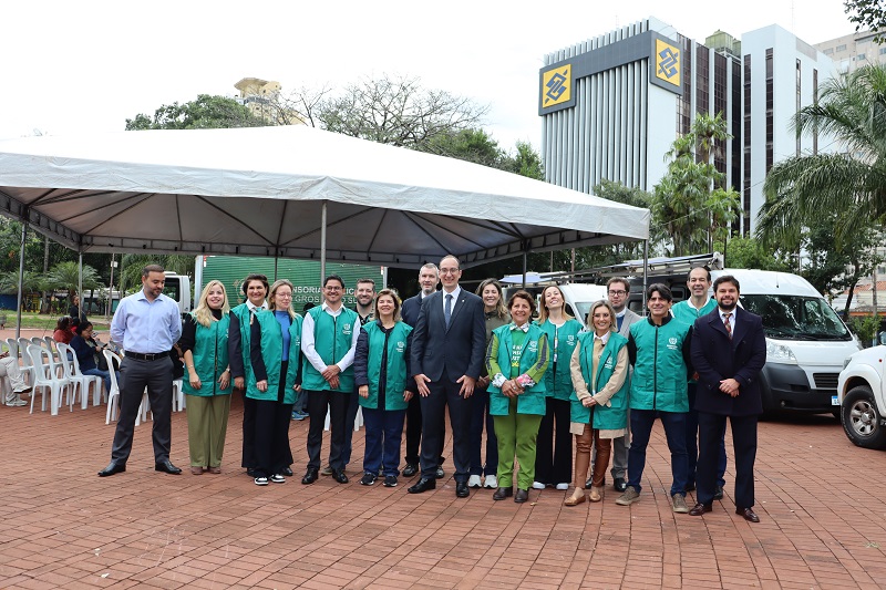 “Celebrar o dia da Defensoria com mutirão na praça é reforçar o compromisso com quem mais precisa”, diz defensor-geral