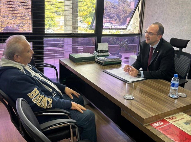 Em visita institucional, Defensoria recebe o primeiro corregedor da instituição