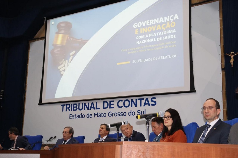 Defensoria participa de evento sobre governança e inovação na saúde pública