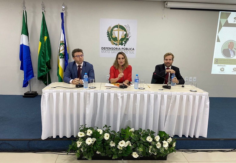 Dra Maria Rita Dr Bruno Grassani seminario infancia