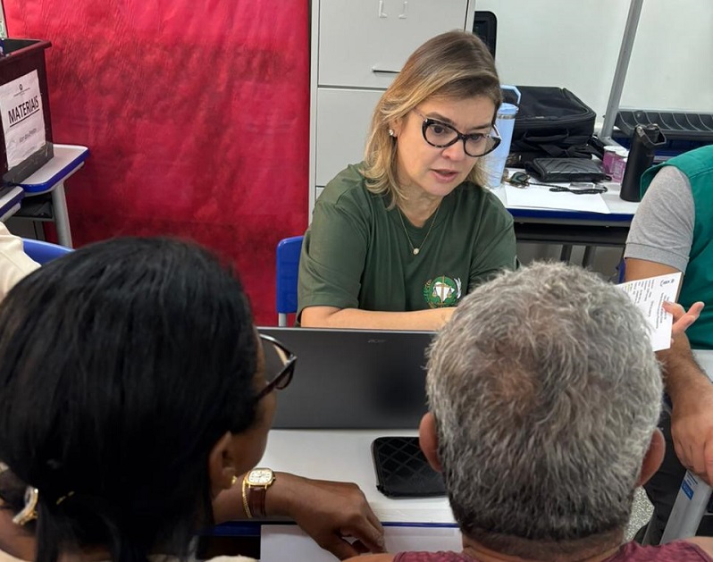 Dra Renata Mutirão Anache