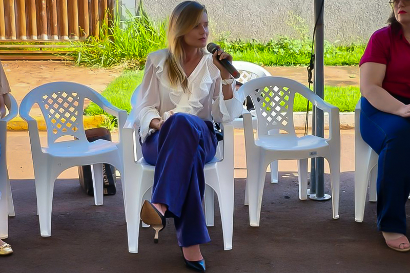 Onibus Lilas SGO dra. Juliana Esteves 2