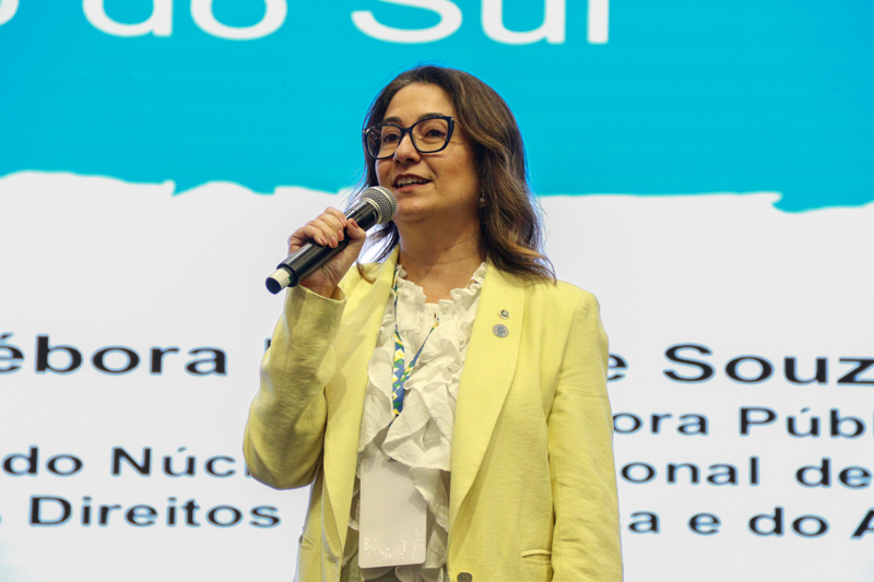 Palestra dra. Debora 2º Congresso Municipios MS 4