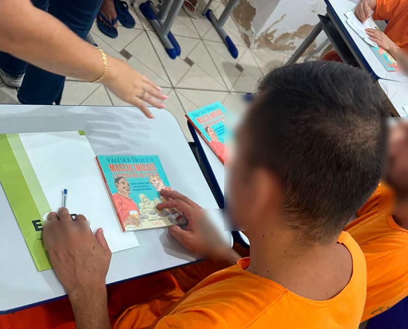 Presidio rio brilhante reflexao