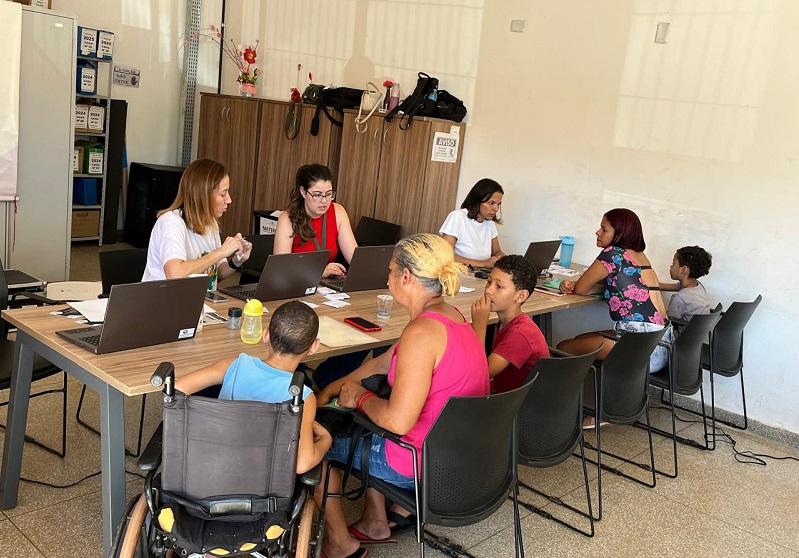 Defensoria leva orientação jurídica e atendimento a mulheres durante ação “UEMS na Comunidade – Por Elas”